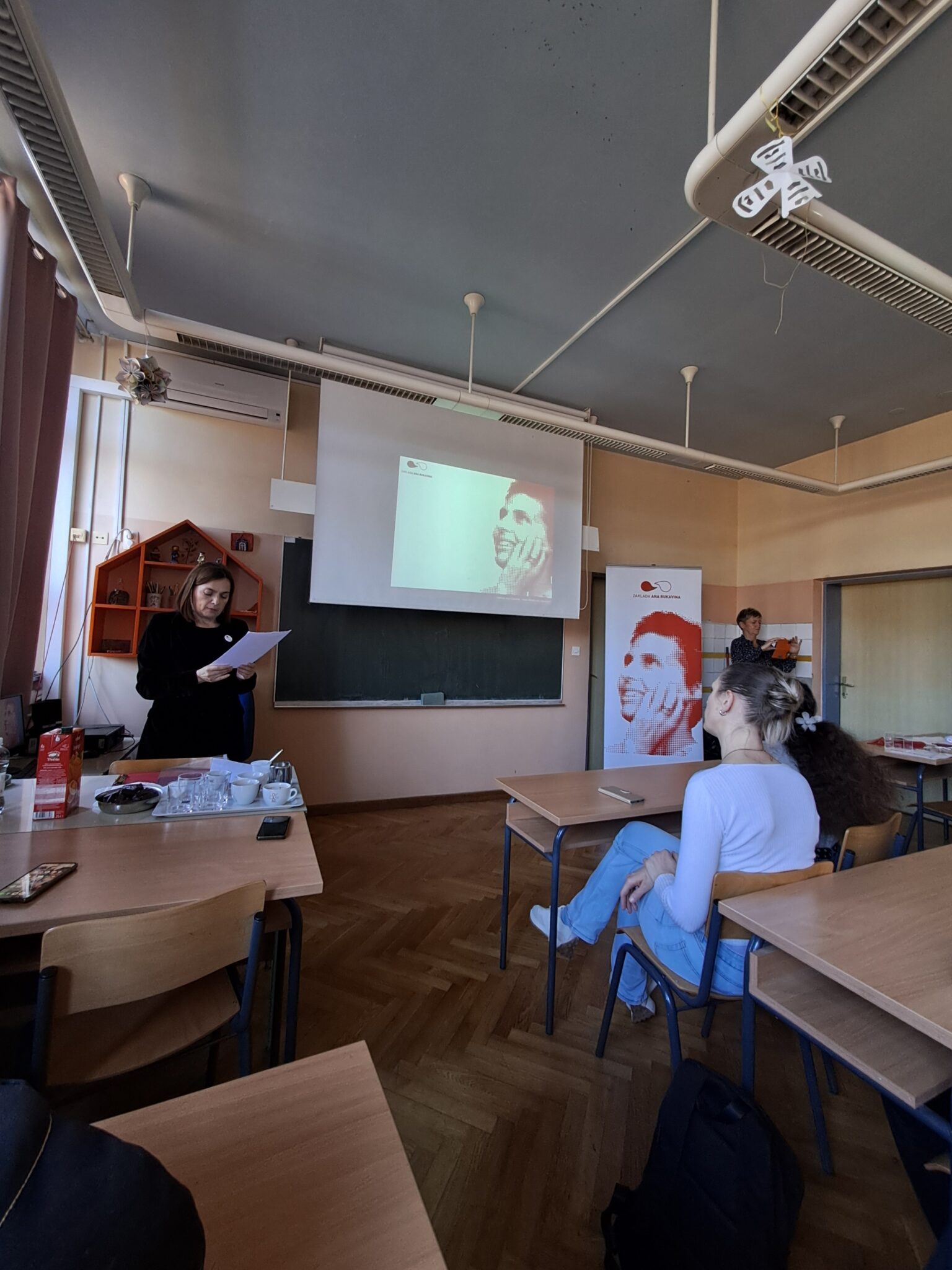 Predavanje o radu Zaklade Ana Rukavina u OŠ Vrbani – Zaklada Ana Rukavina